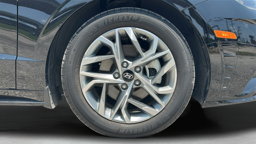 Used 2023 Hyundai Sonata SEL FWD image 29