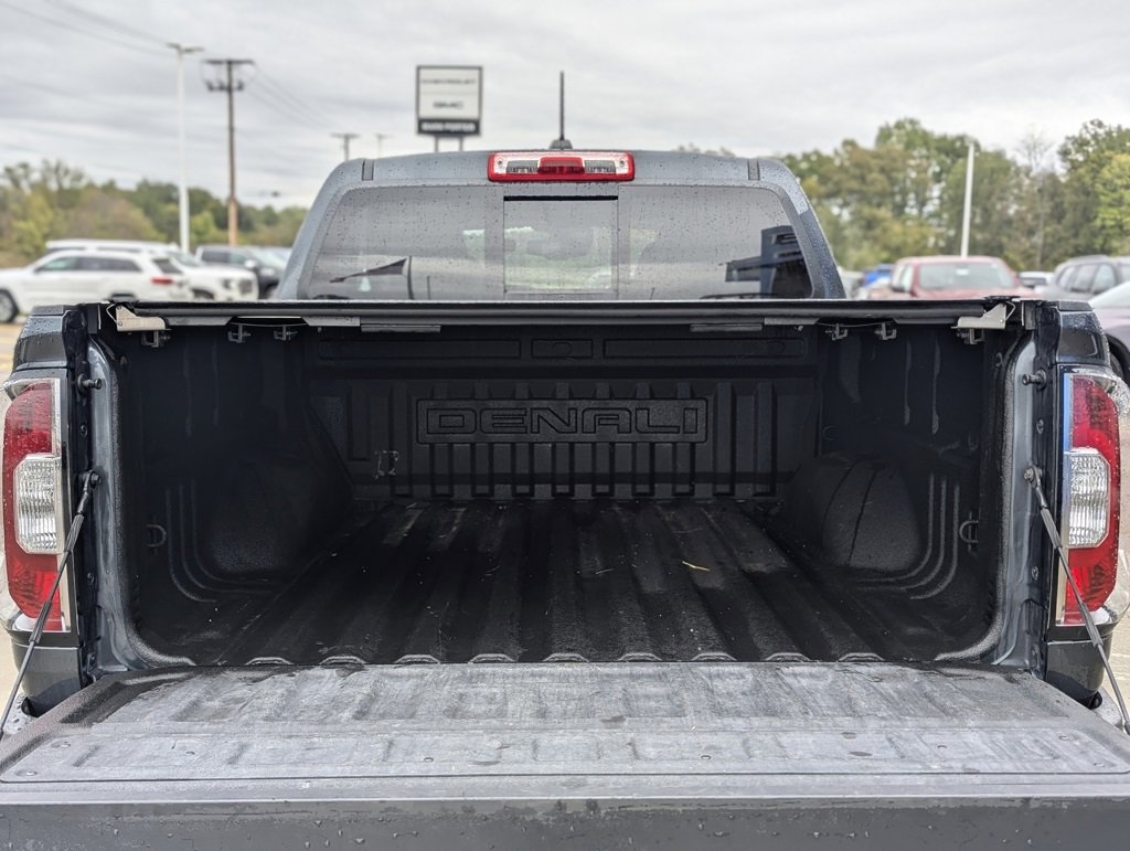 Used 2021 GMC Canyon Denali image 17