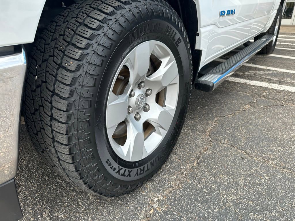 Used 2020 RAM 1500 Lone Star RWD image 9
