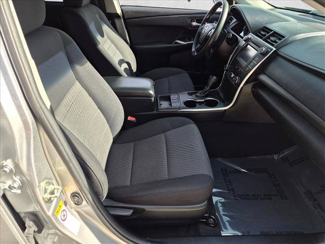 Used 2017 Toyota Camry LE FWD image 18