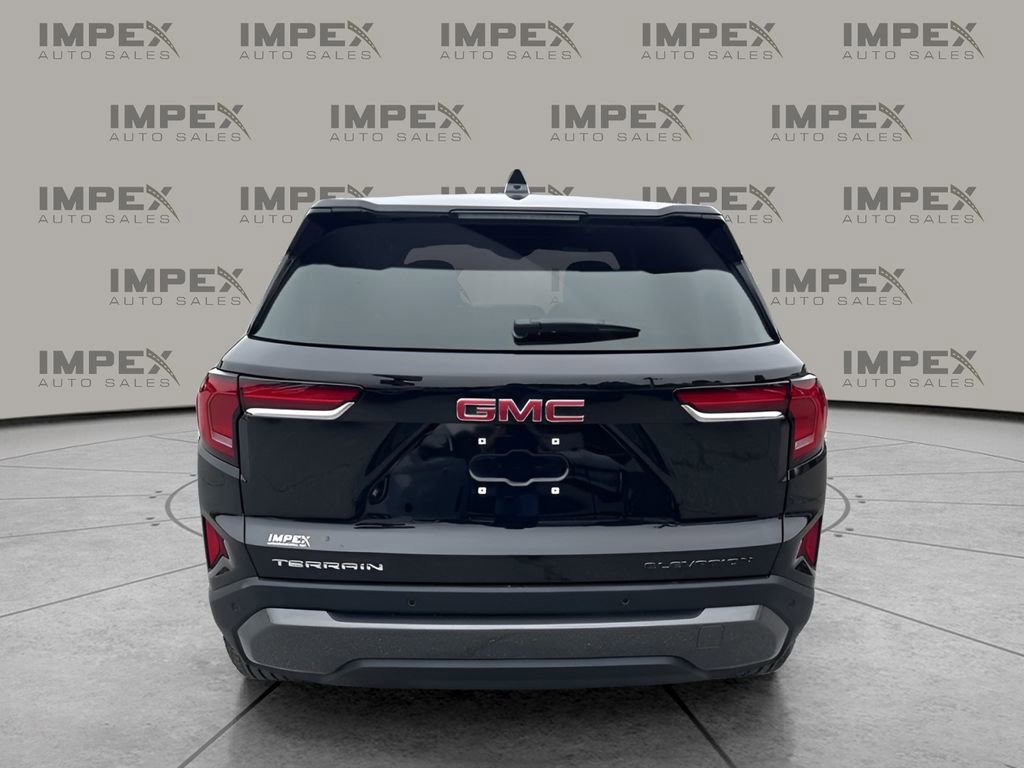 Used 2026 GMC Terrain Elevation FWD image 4