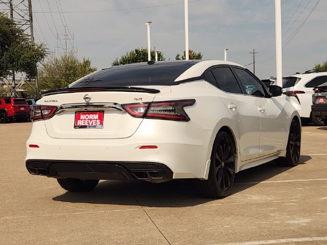 Used 2019 Nissan Maxima SR w/ Premium Package FWD image 3