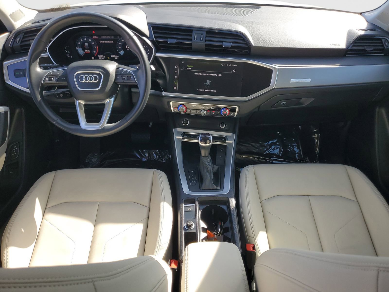 Used 2023 Audi Q3 2.0T Premium Plus w/ Premium Plus Package image 11