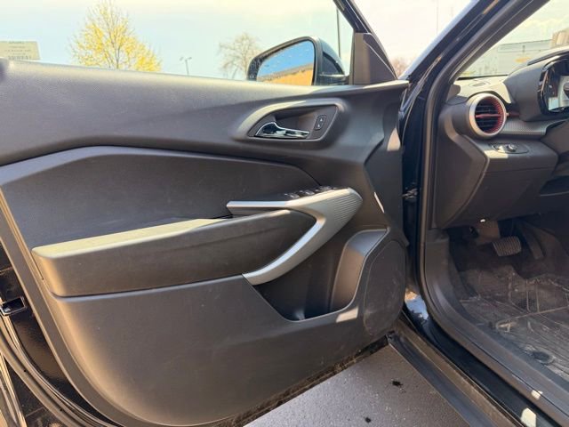 Certified 2024 Chevrolet Trax RS w/ Driver Confidence Package FWD image 13