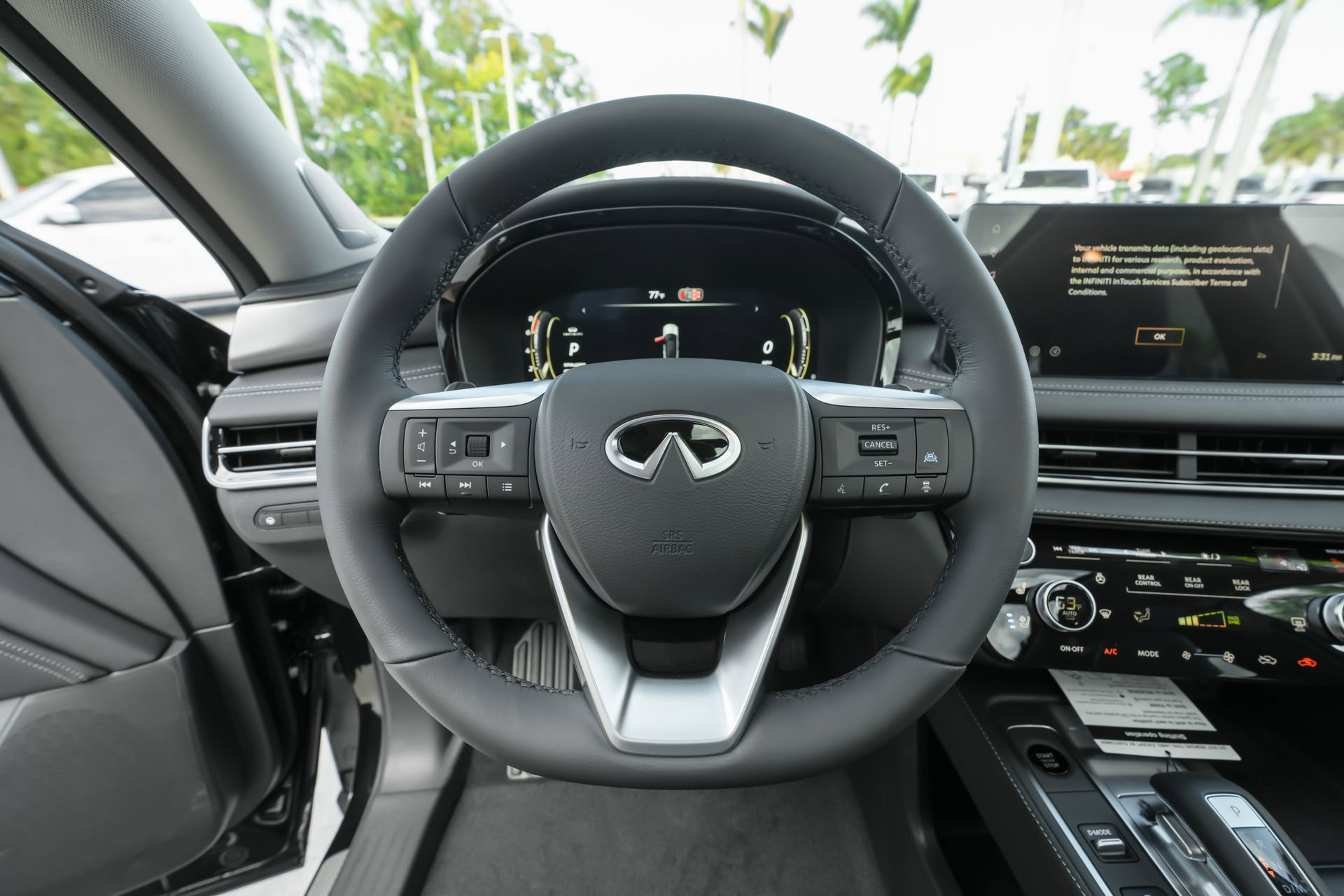 New 2026 INFINITI QX60 Luxe w/ Family Package image 7