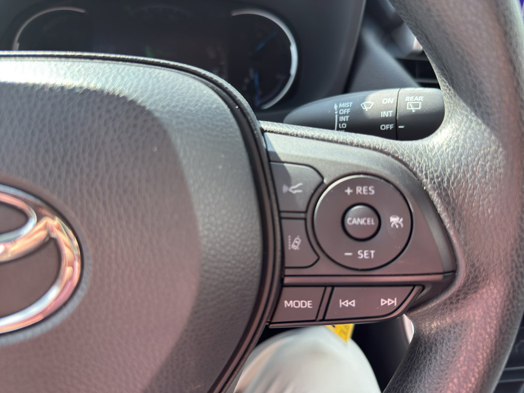 Used 2024 Toyota RAV4 LE image 20