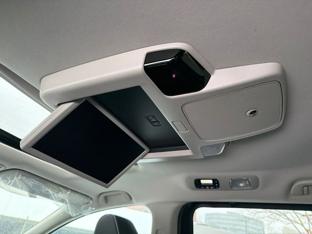 New 2026 Honda Odyssey Touring image 22