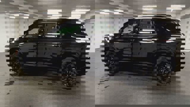 New 2026 Chevrolet Traverse RS w/ LPO, Floor Liner Package image 6