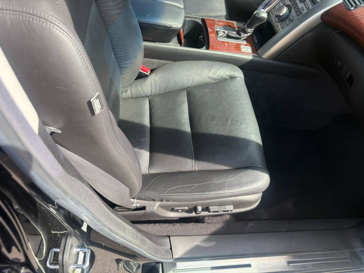 Used 2009 Acura RL image 21