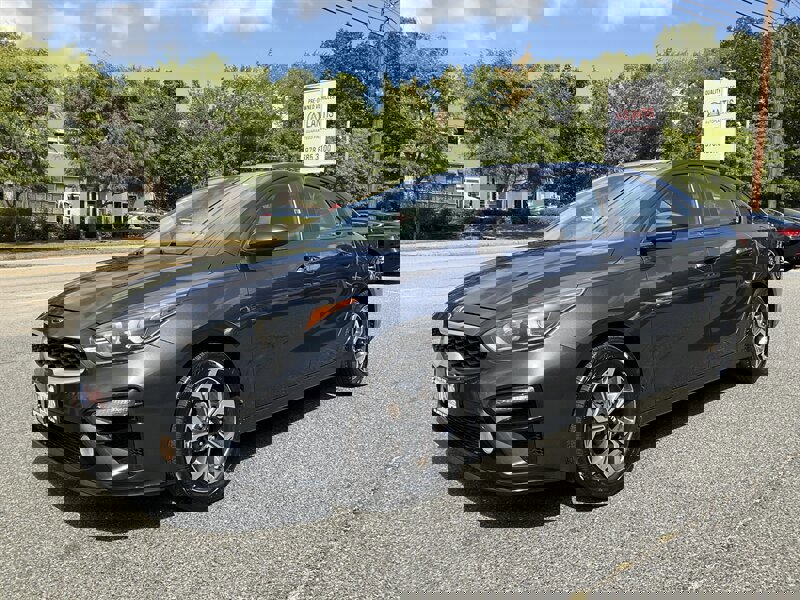Used 2020 Kia Forte LXS image 1