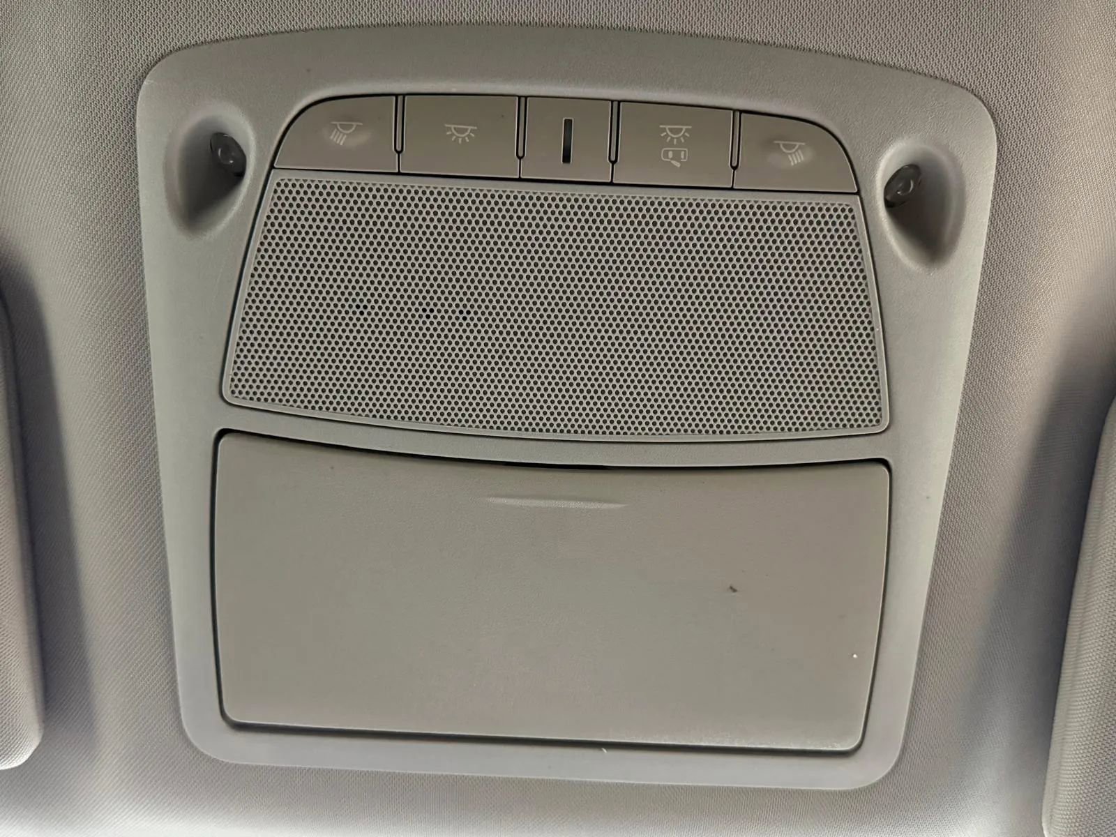 Used 2016 Nissan Murano SV image 38