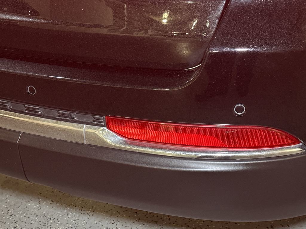 Used 2022 Jeep Grand Cherokee Limited 4xe w/ Luxury Tech Group II image 8