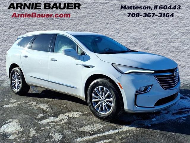 Used 2024 Buick Enclave Essence w/ Technology Package image 1