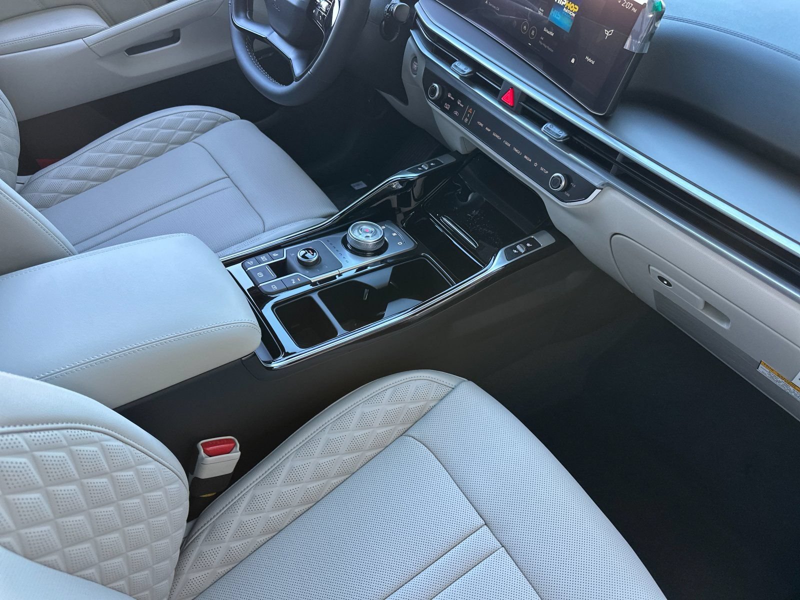 New 2026 Kia Sorento SX Prestige AWD/4WD image 17