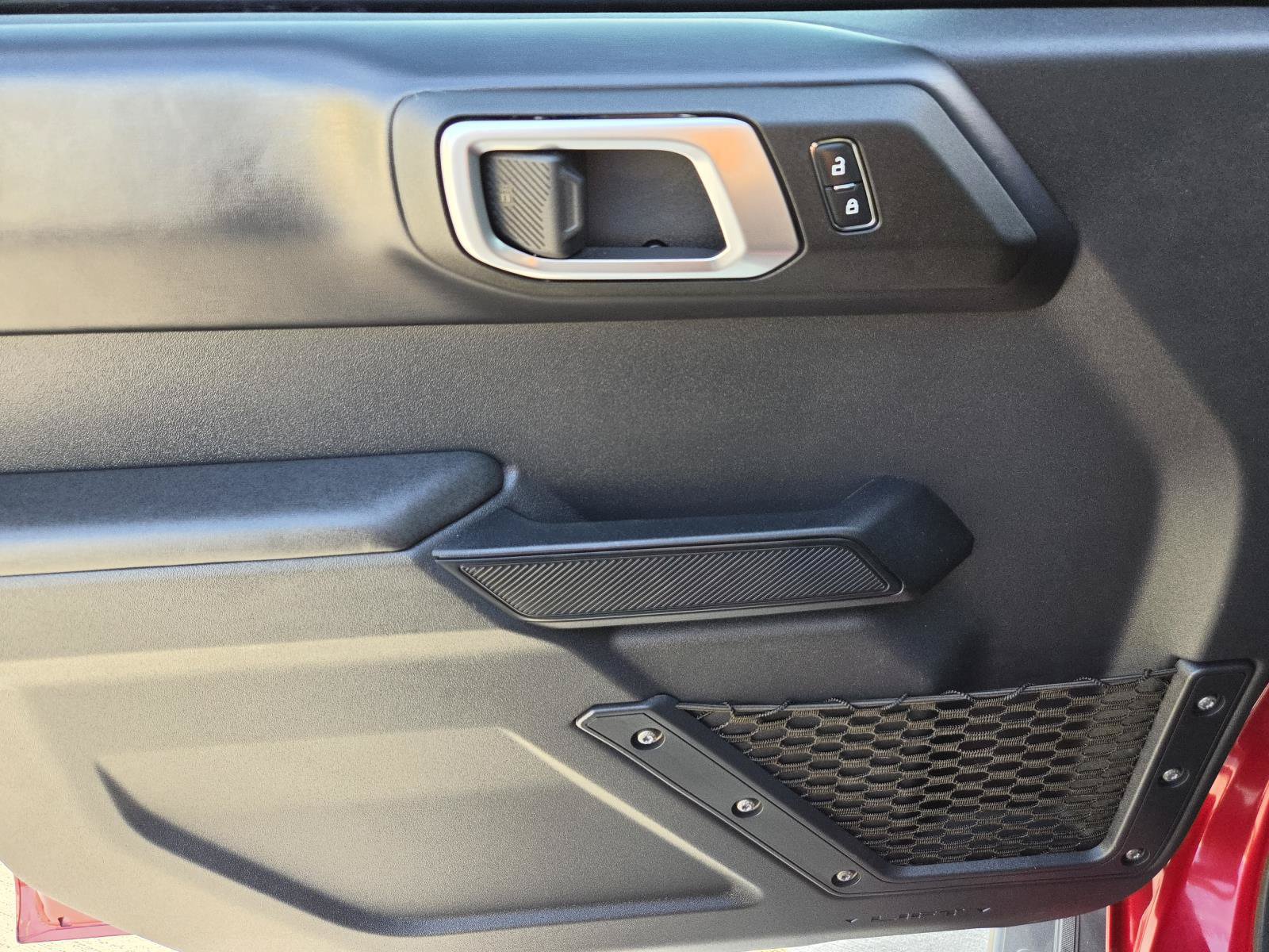 Used 2025 Ford Bronco Badlands AWD/4WD image 15
