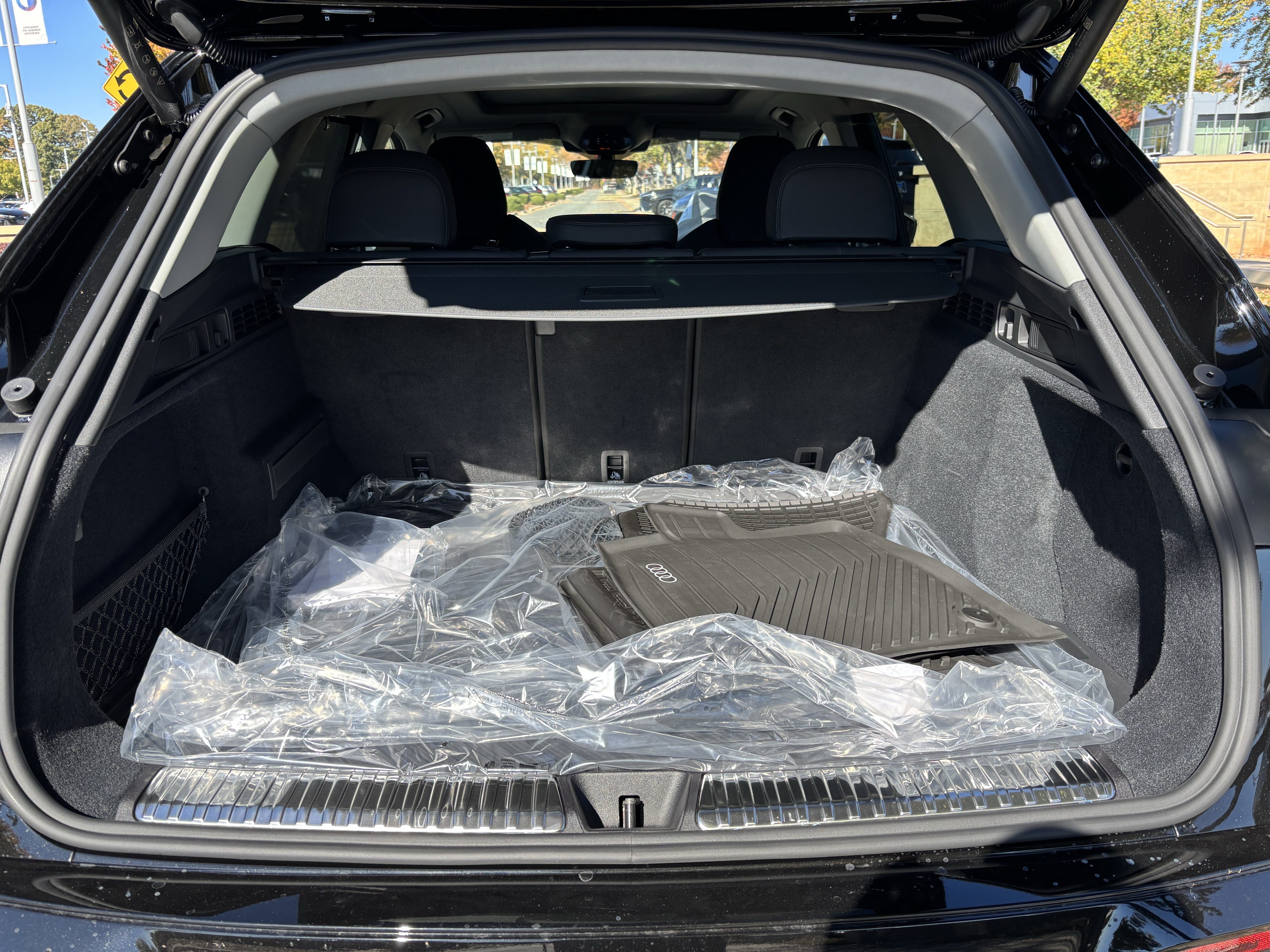 Certified 2025 Audi Q5 Premium AWD/4WD image 35