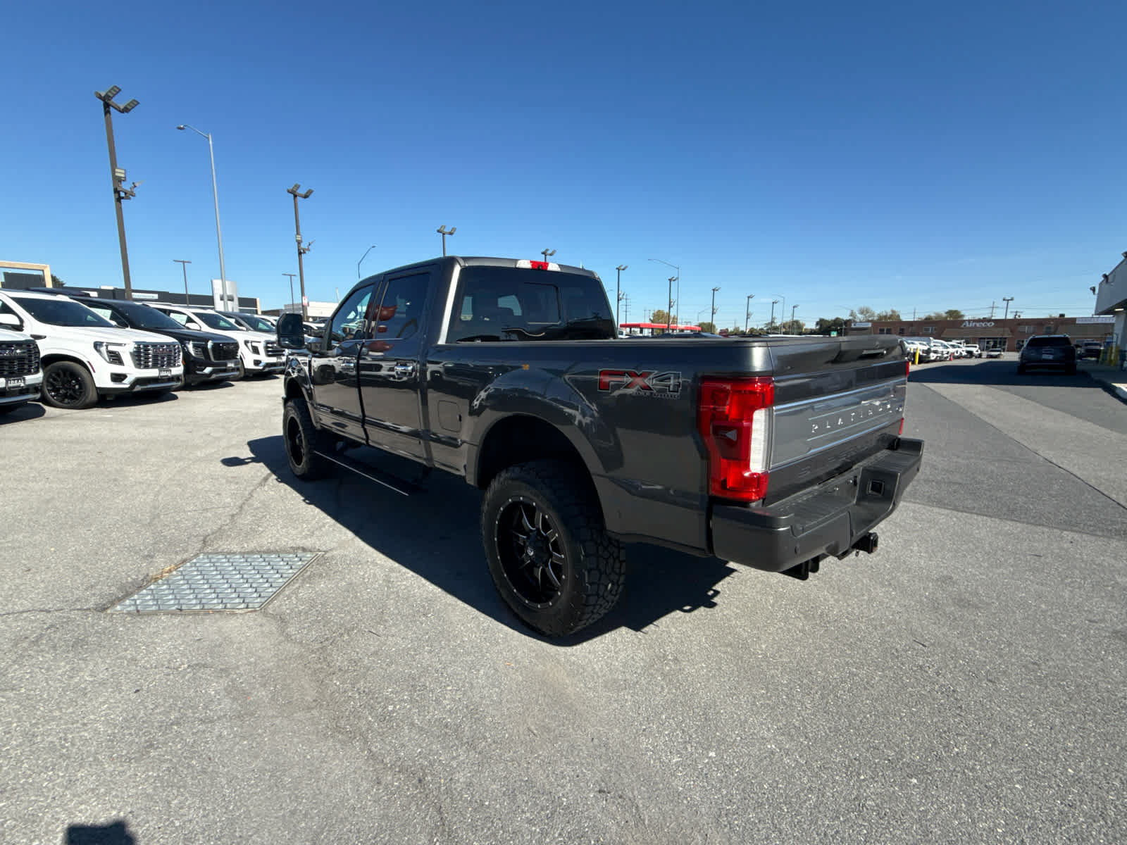 Used 2017 Ford F250 Platinum w/ Platinum Ultimate Package AWD/4WD image 11