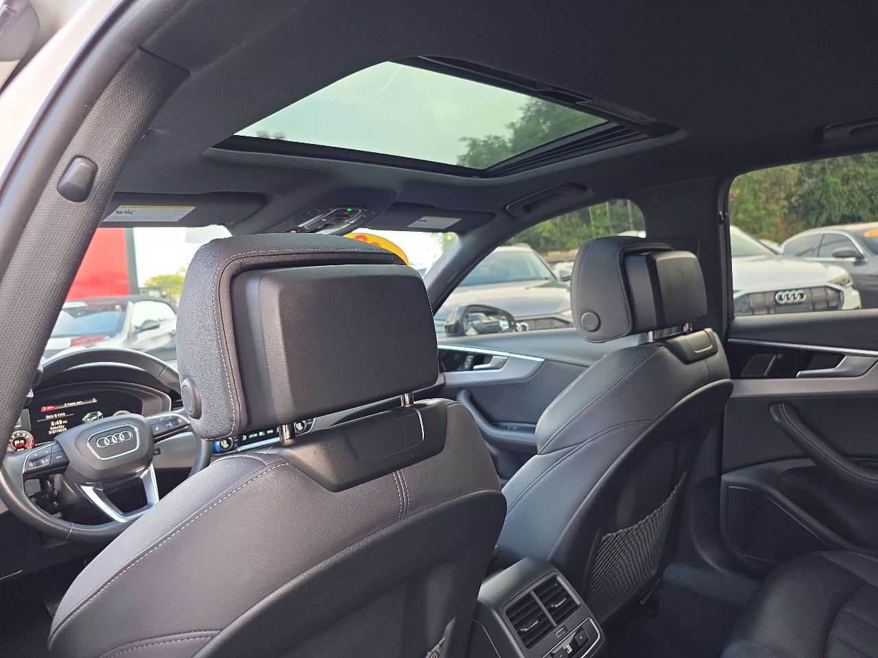 Used 2023 Audi A4 2.0T Premium Plus w/ Premium Plus Package image 38