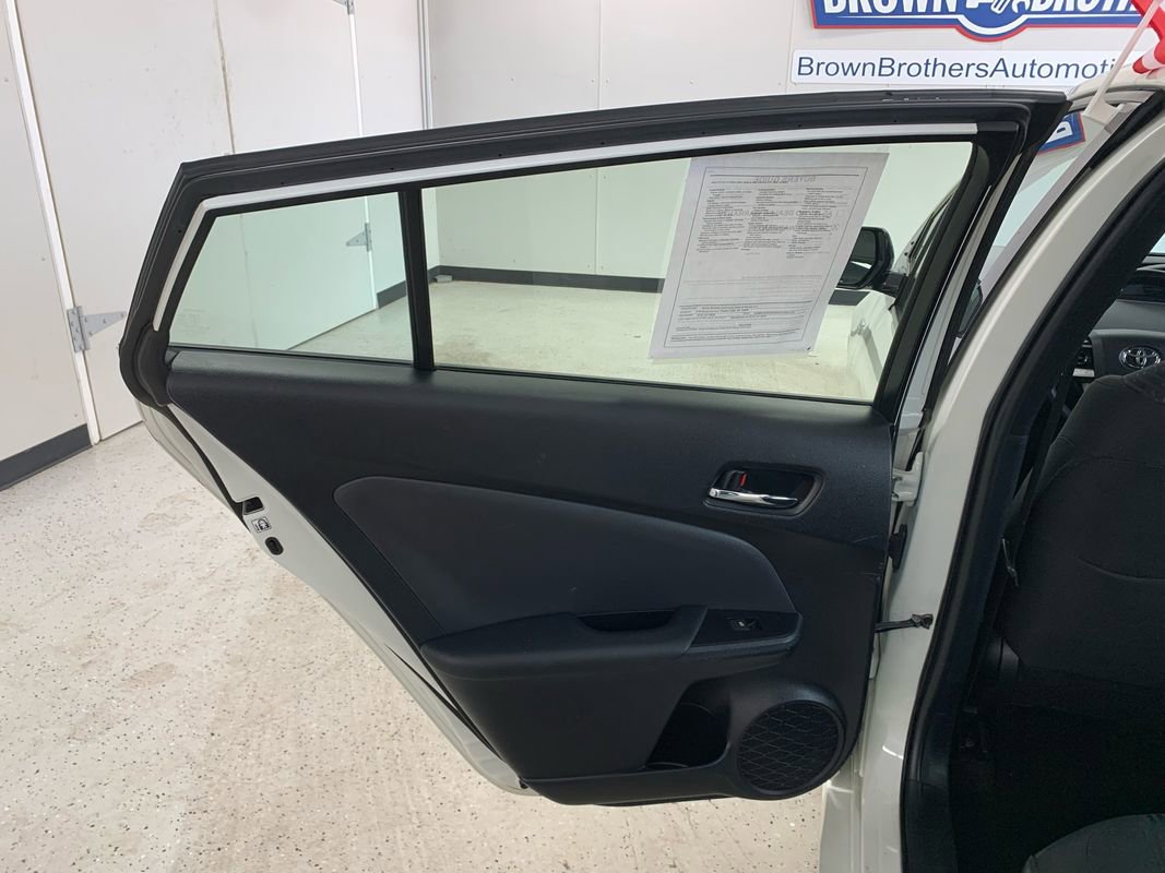 Used 2018 Toyota Prius Prime Plus image 20