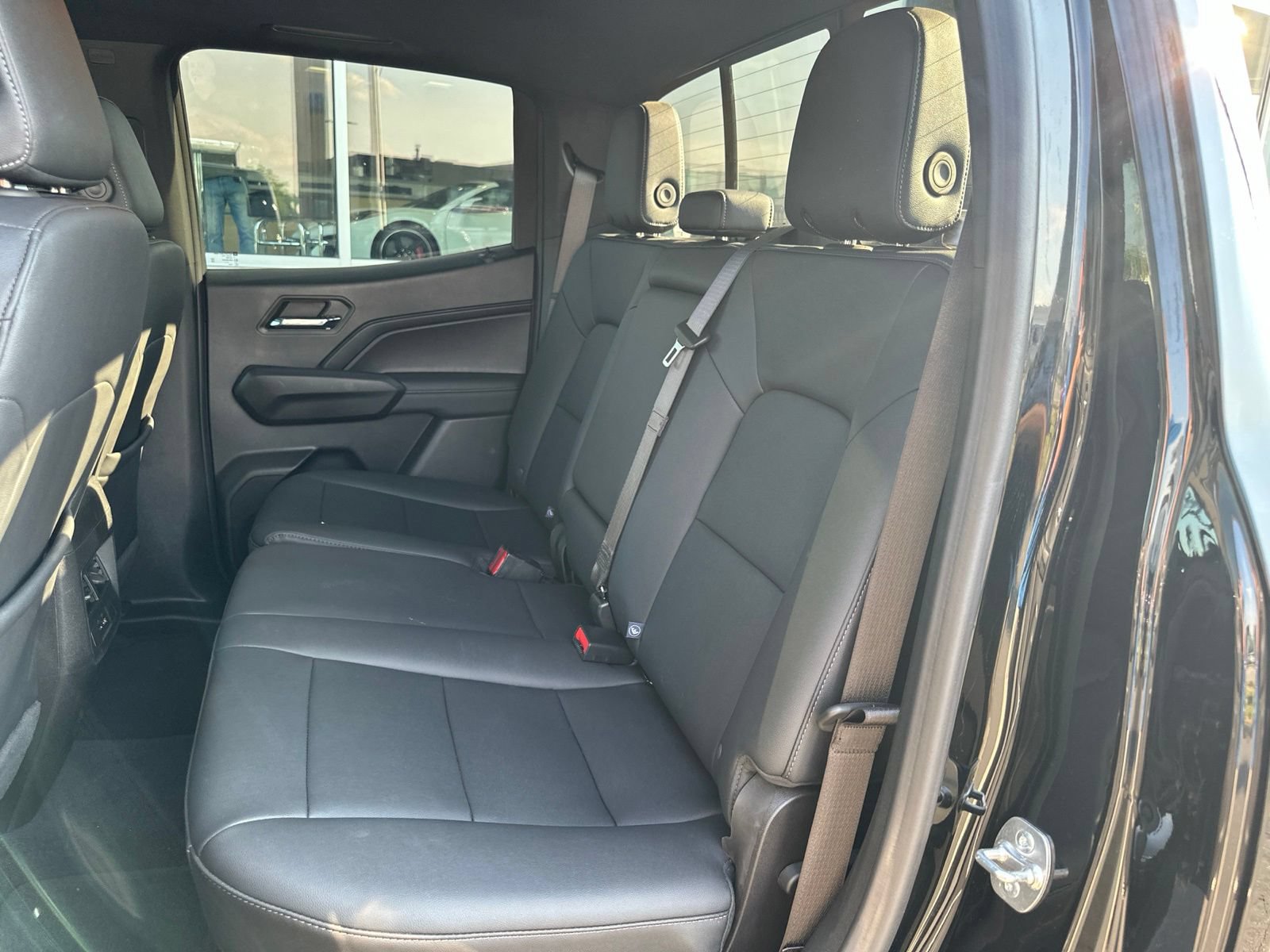 Used 2024 GMC Canyon Elevation w/ Elevation Premium Package AWD/4WD image 13