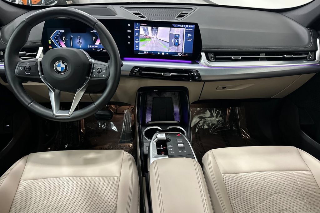 Used 2025 BMW X1 xDrive28i w/ Technology Package AWD/4WD image 15