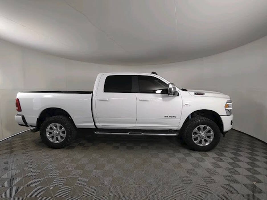 Used 2023 RAM 2500 Laramie AWD/4WD image 11