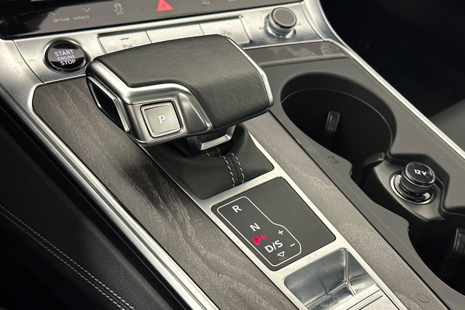 Used 2025 Audi A6 Premium Plus w/ Premium Plus Package AWD/4WD image 20