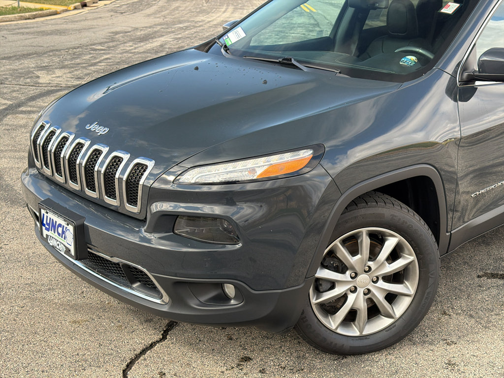 Used 2018 Jeep Cherokee Limited image 8
