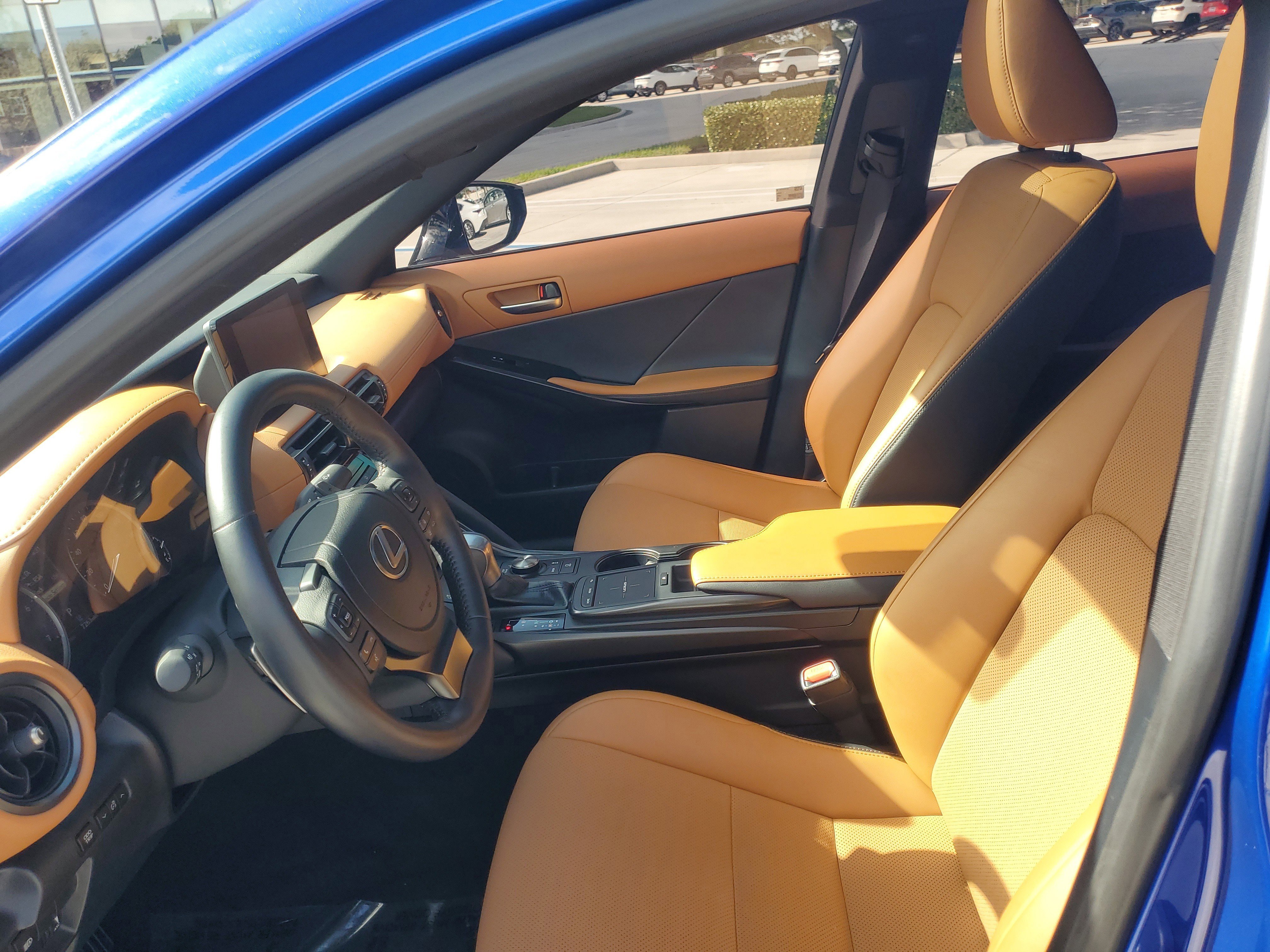 Used 2025 Lexus IS 350 F Sport w/ Accessory Package 2 RWD image 18