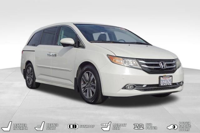 Used 2015 Honda Odyssey Touring image 1