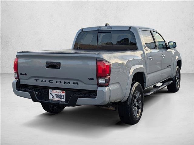 Used 2021 Toyota Tacoma SR5 w/ Technology Package image 5