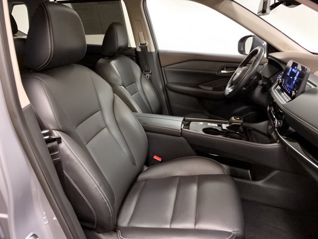 Used 2023 Nissan Rogue SL w/ SL Premium Package FWD image 30