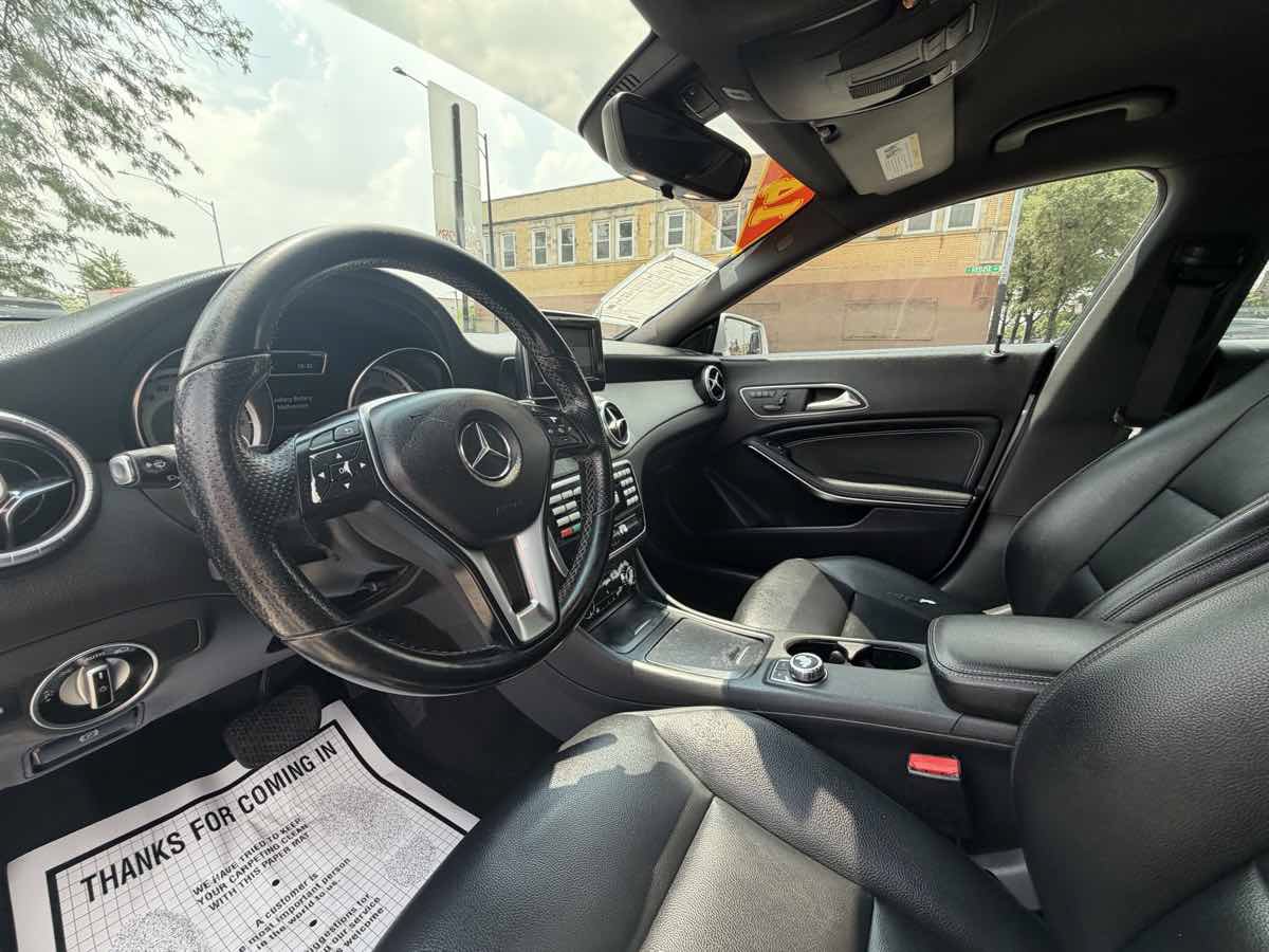Used 2014 Mercedes-Benz CLA 250 image 14