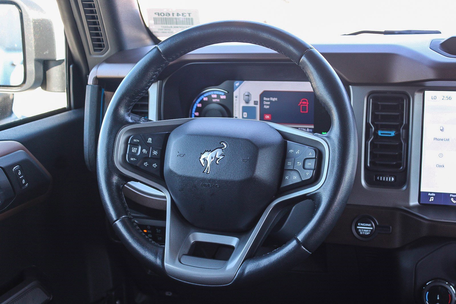 Used 2022 Ford Bronco Outer Banks w/ Sasquatch Package AWD/4WD image 16