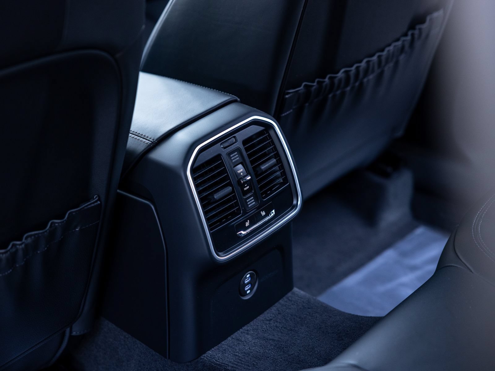 Certified 2026 Porsche Macan S AWD/4WD image 29