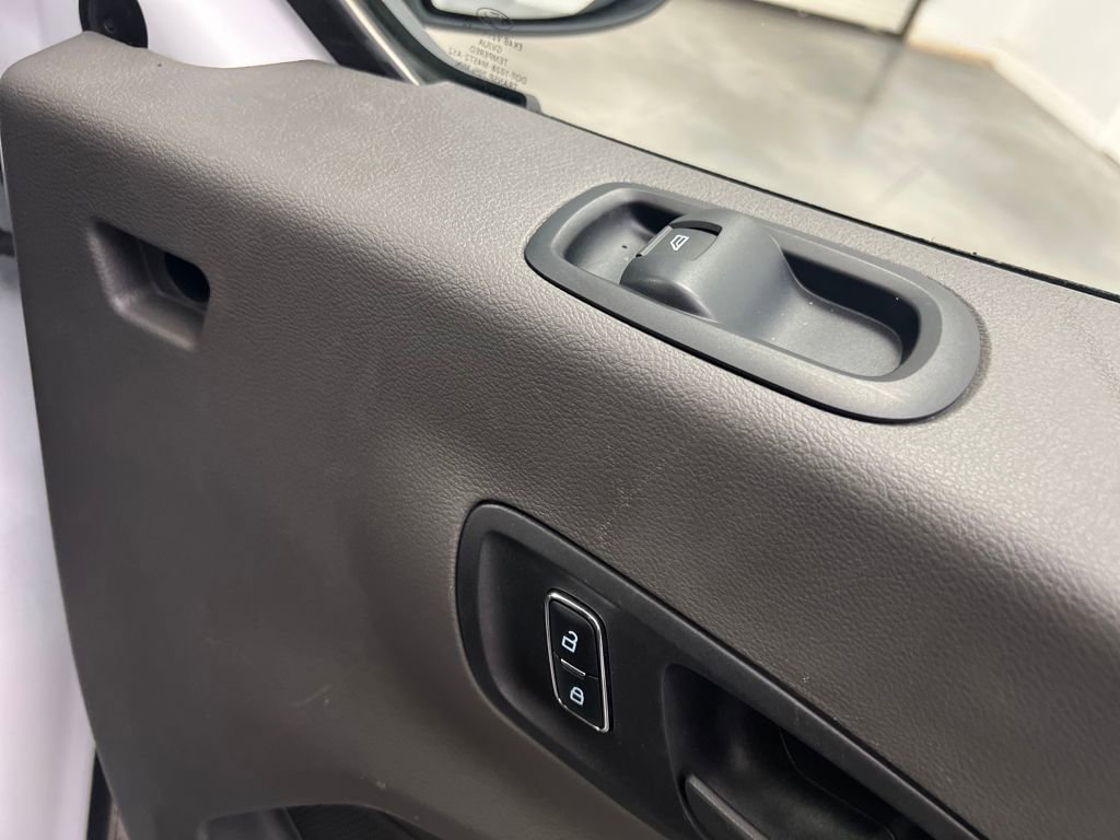 Used 2024 Ford Transit 250 Low Roof w/ Exterior Upgrade Package image 27