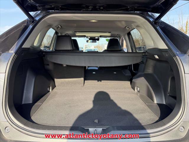 Certified 2022 Toyota RAV4 XLE Premium image 12