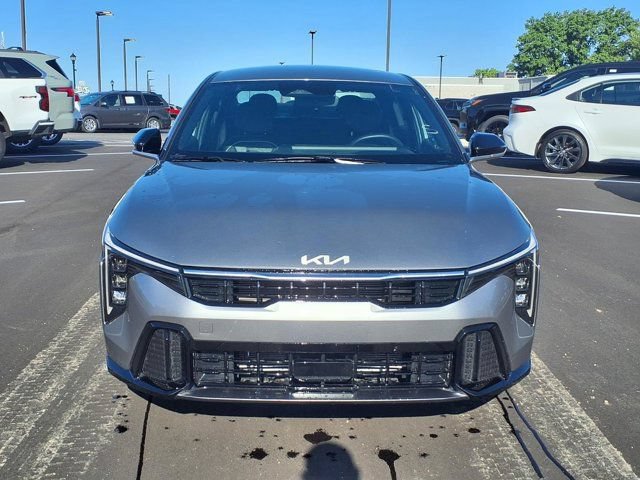 Used 2025 Kia K4 GT-Line FWD image 33