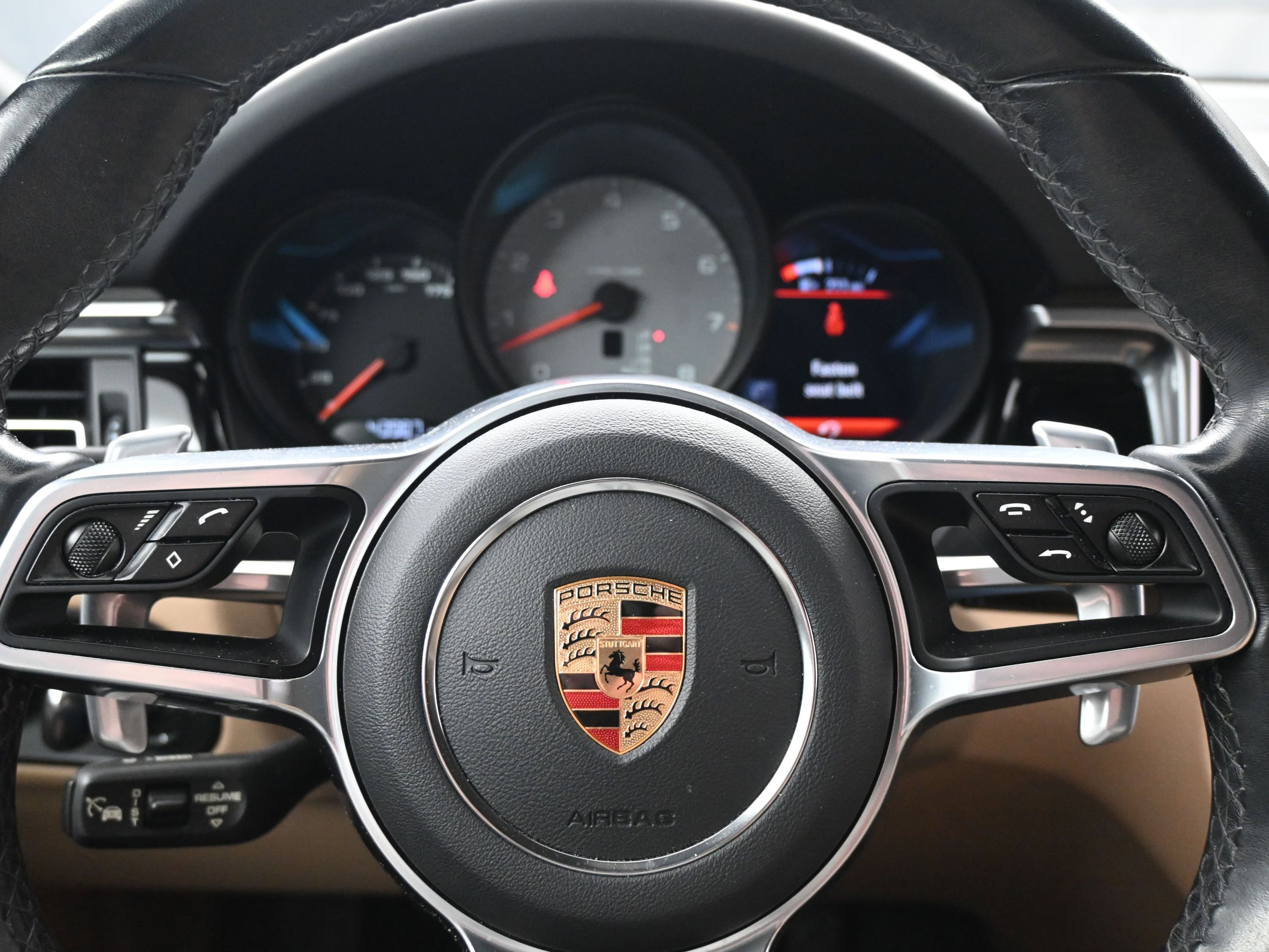 Certified 2020 Porsche Macan S image 20