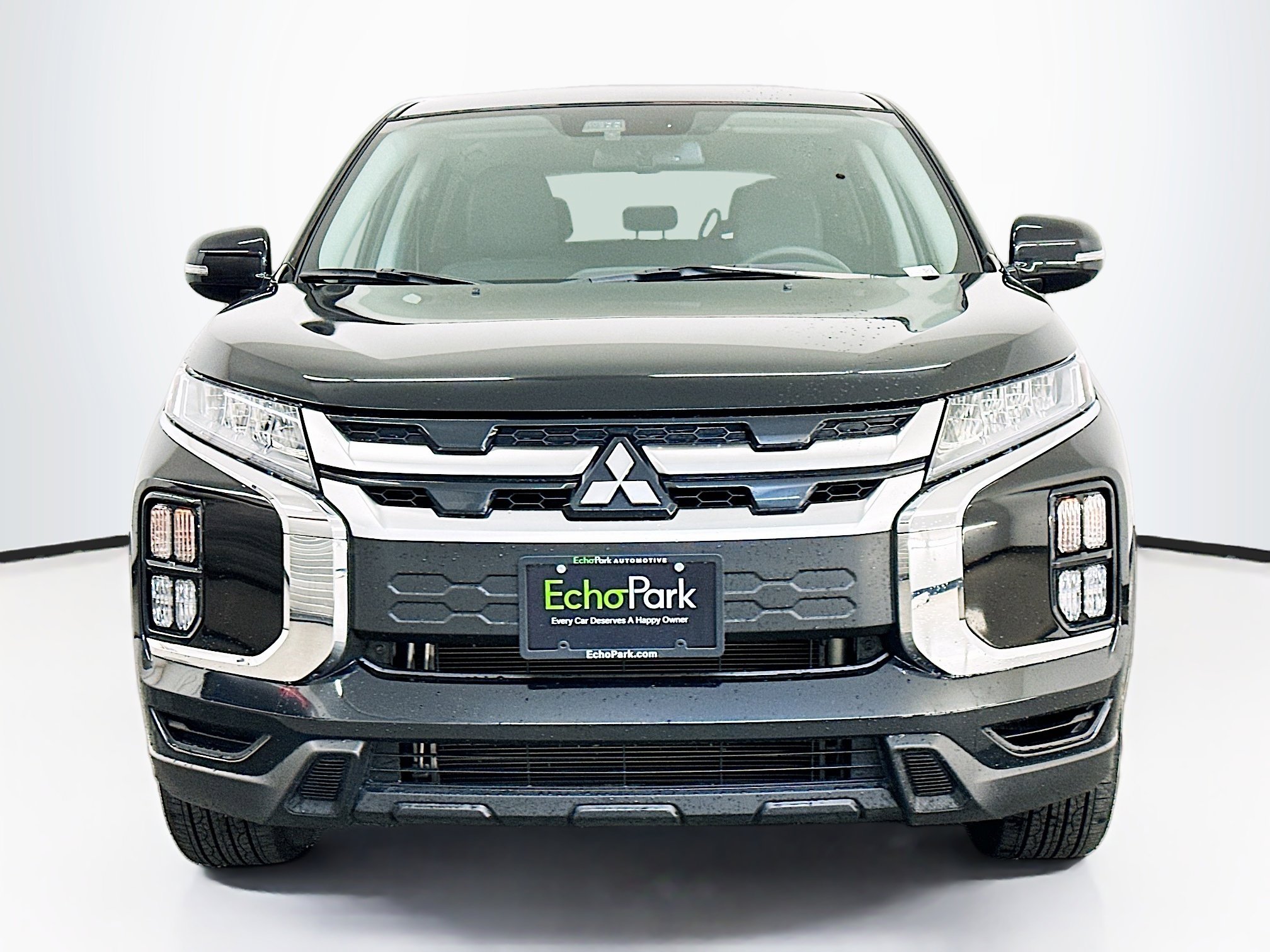 Used 2025 Mitsubishi Outlander Sport AWD image 2