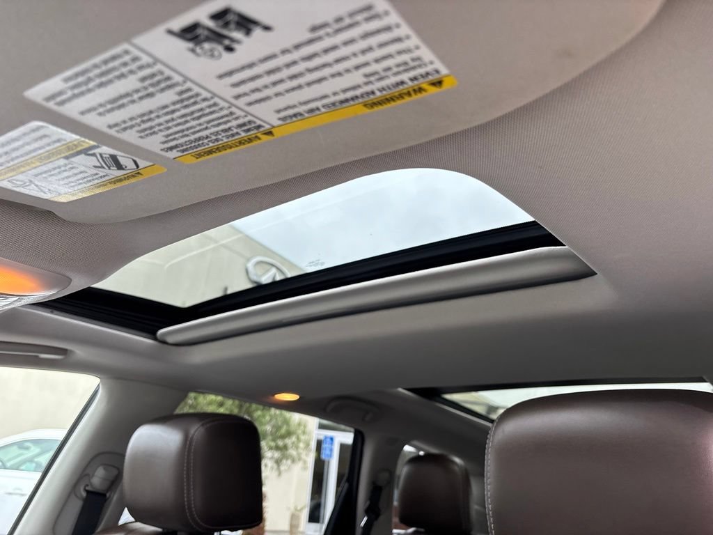 Used 2016 INFINITI QX60 FWD w/ Deluxe Technology Package image 17