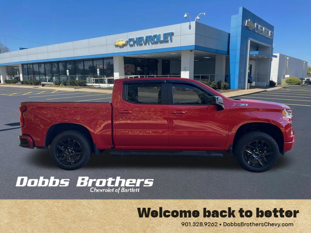Used 2022 Chevrolet Silverado 1500 RST w/ Z71 Off-Road Package AWD/4WD image 7