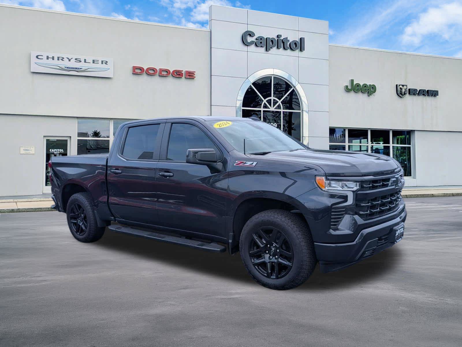 Used 2024 Chevrolet Silverado 1500 RST w/ Convenience Package II AWD/4WD image 1