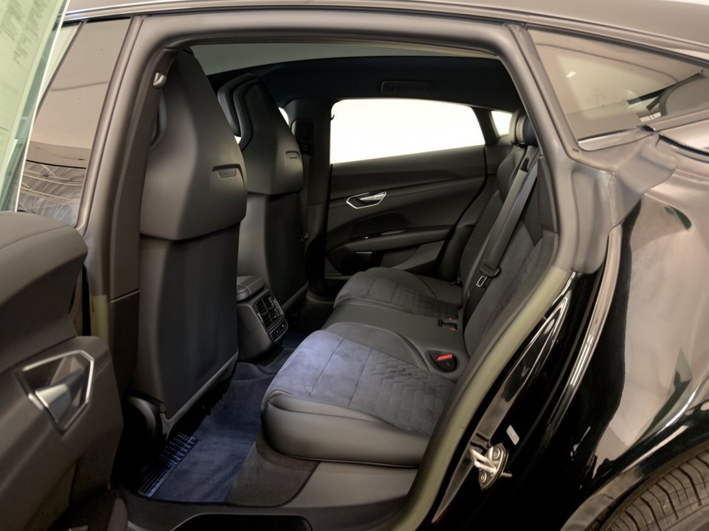 Certified 2023 Audi e-tron GT Premium Plus AWD/4WD image 25