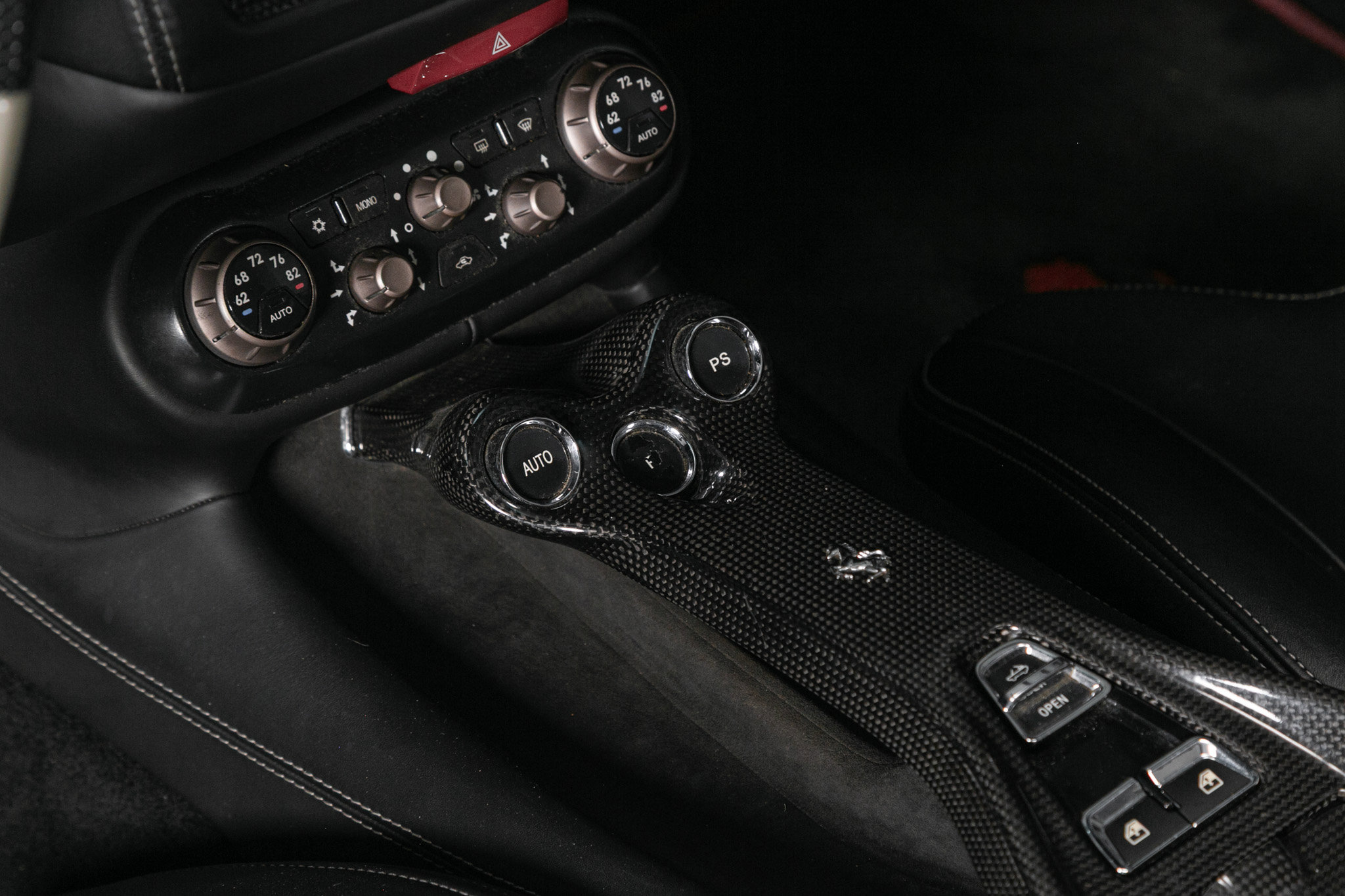 Used 2012 Ferrari California image 36