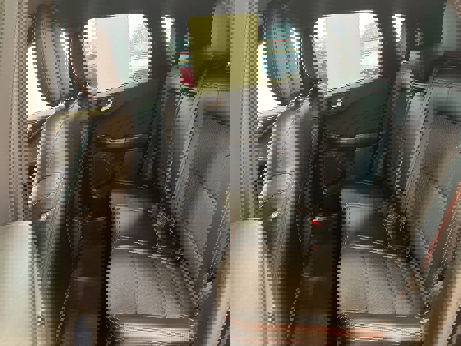 Used 2025 Ford Escape ST-Line image 24