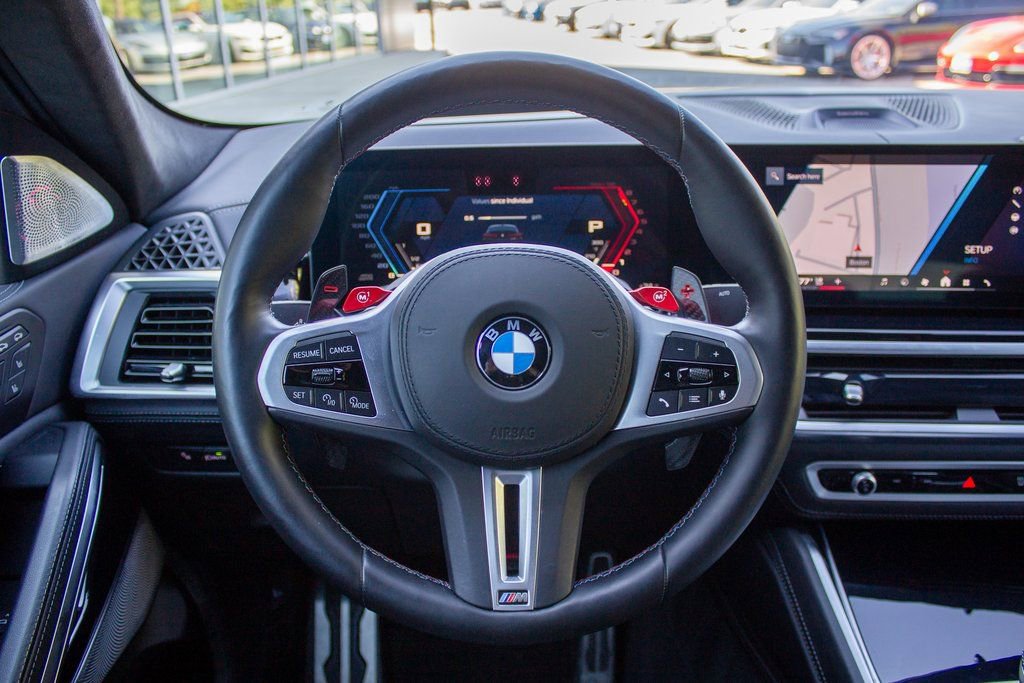 Used 2025 BMW X6 M Competition w/ Executive Package image 14