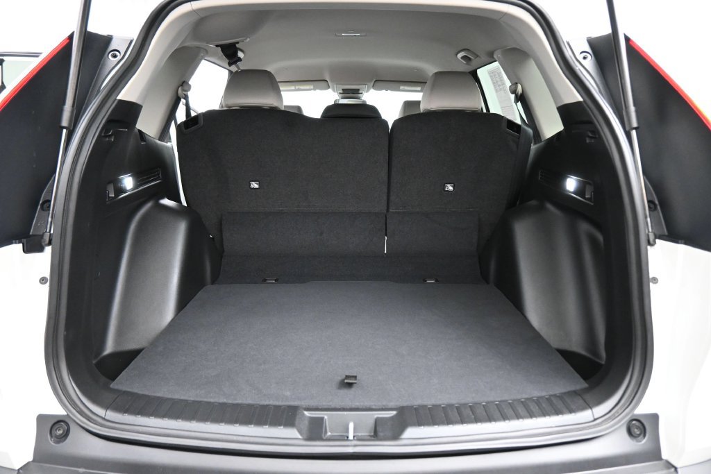 Used 2025 Honda CR-V LX image 13