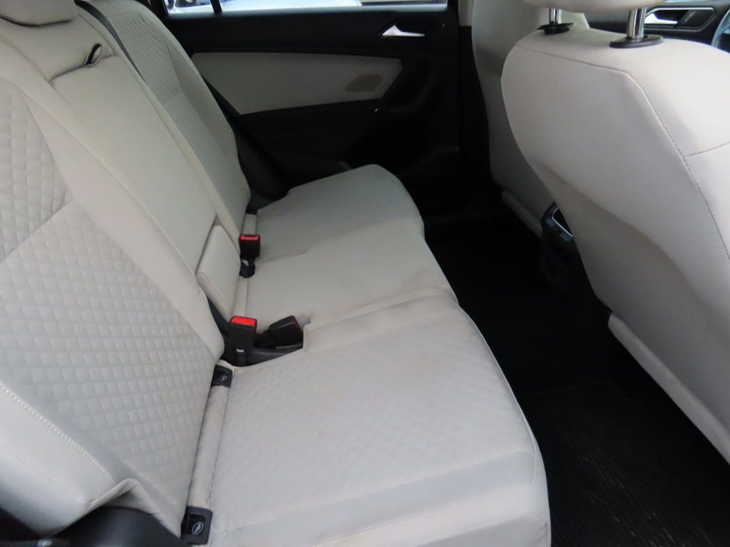 Used 2018 Volkswagen Tiguan S image 13
