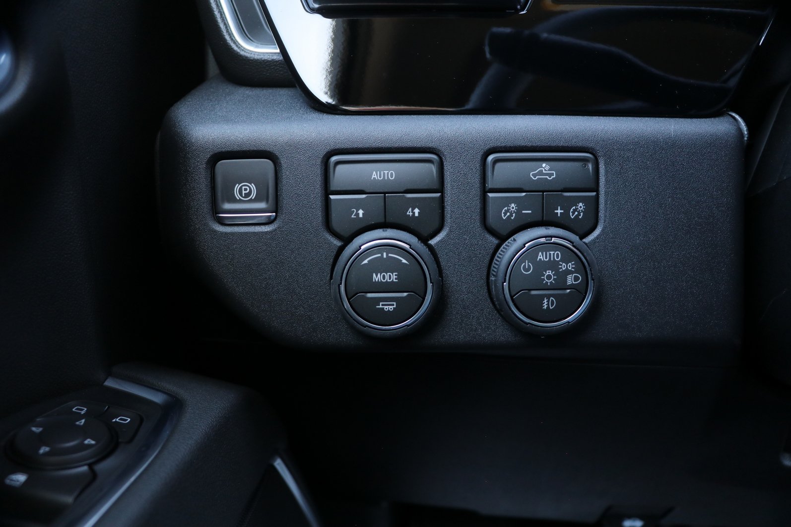 New 2026 Chevrolet Silverado 1500 RST w/ RST Select Package AWD/4WD image 12